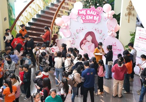 MIDKID GHI DẤU ẤN TẠI FESTIVAL MẸ BẦU VÀ EM BÉ 2024: CHÚC MỪNG HÀNH TRÌNH 10 NĂM CỦA KIM HIỀN BABY